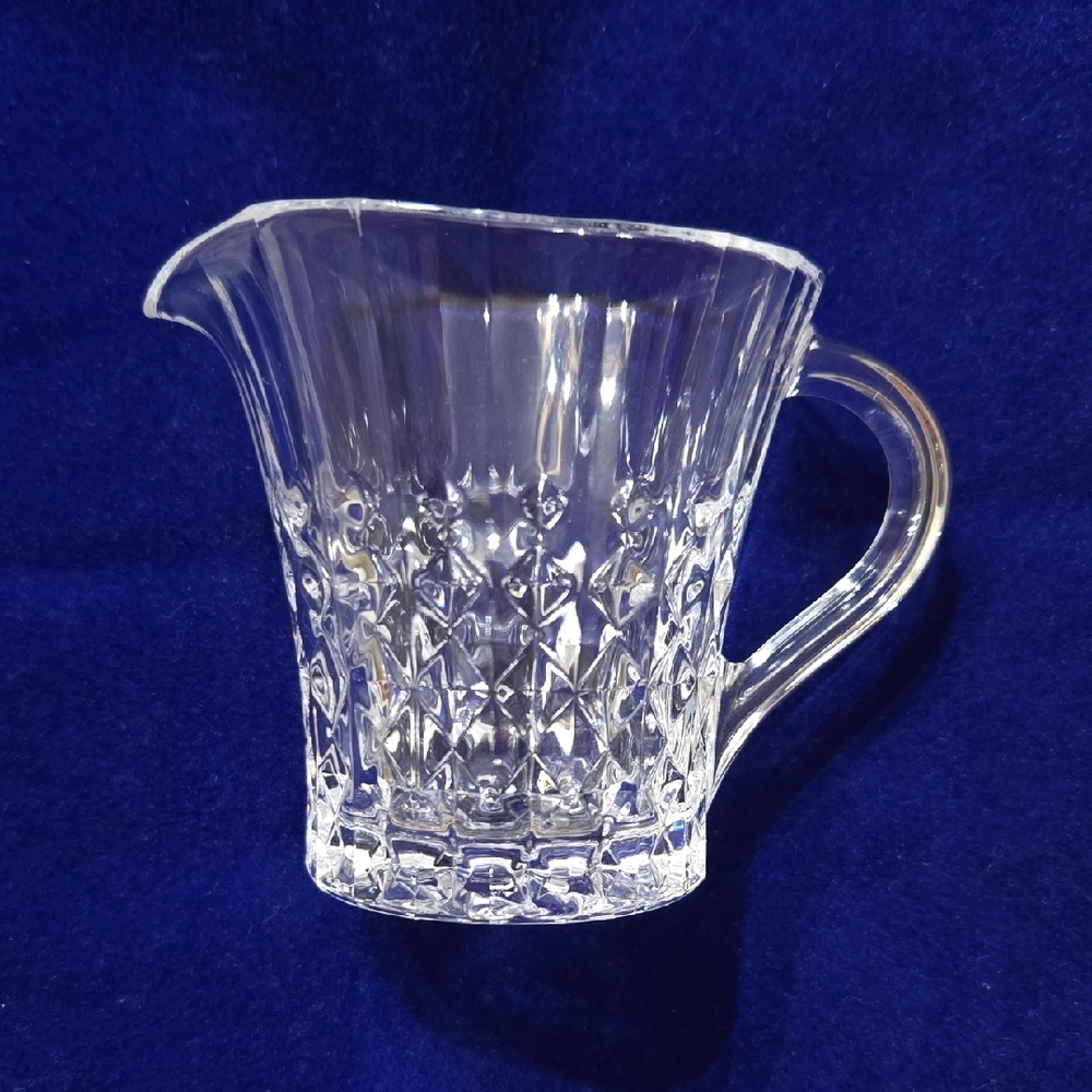 Crystal D'Arques Creamer
